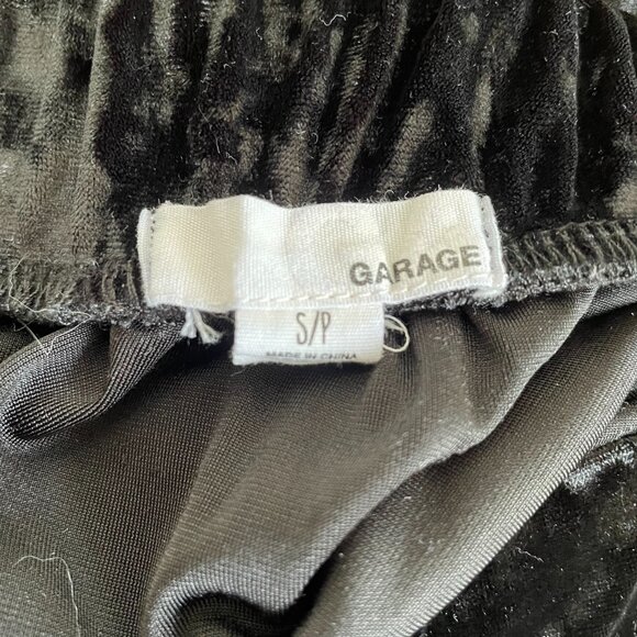 Garage - Crushed Velvet Skater Skirt - Picture 9 of 10